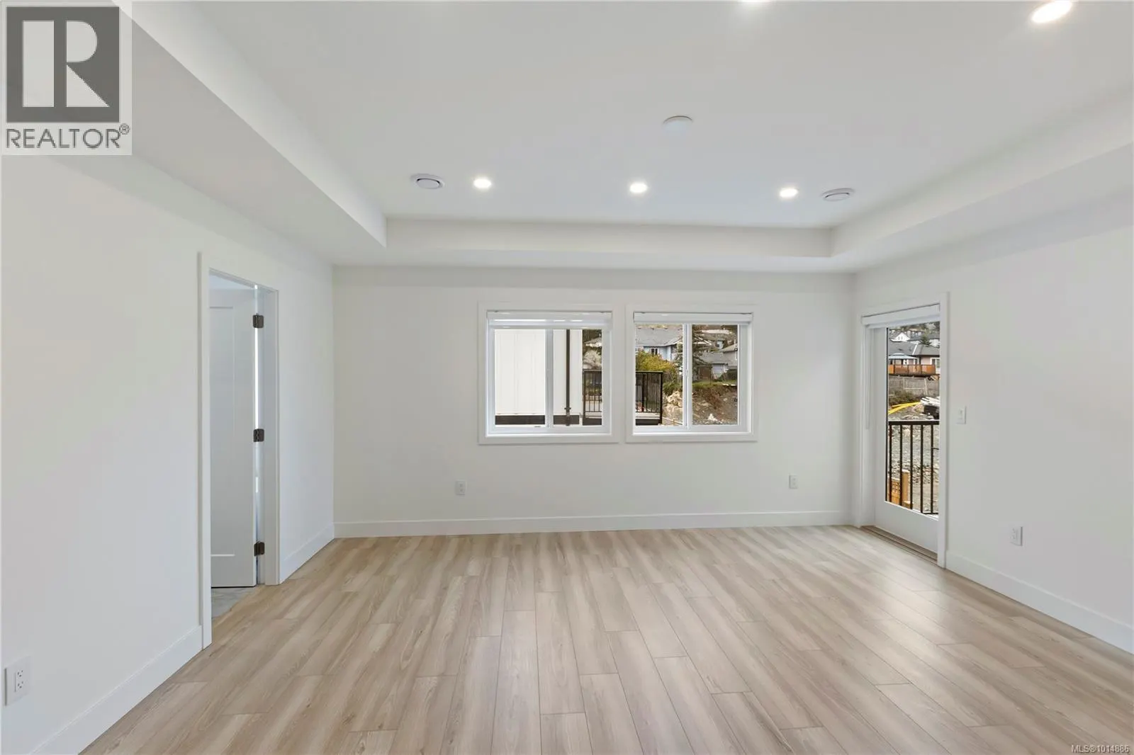 2354 Swallow Pl