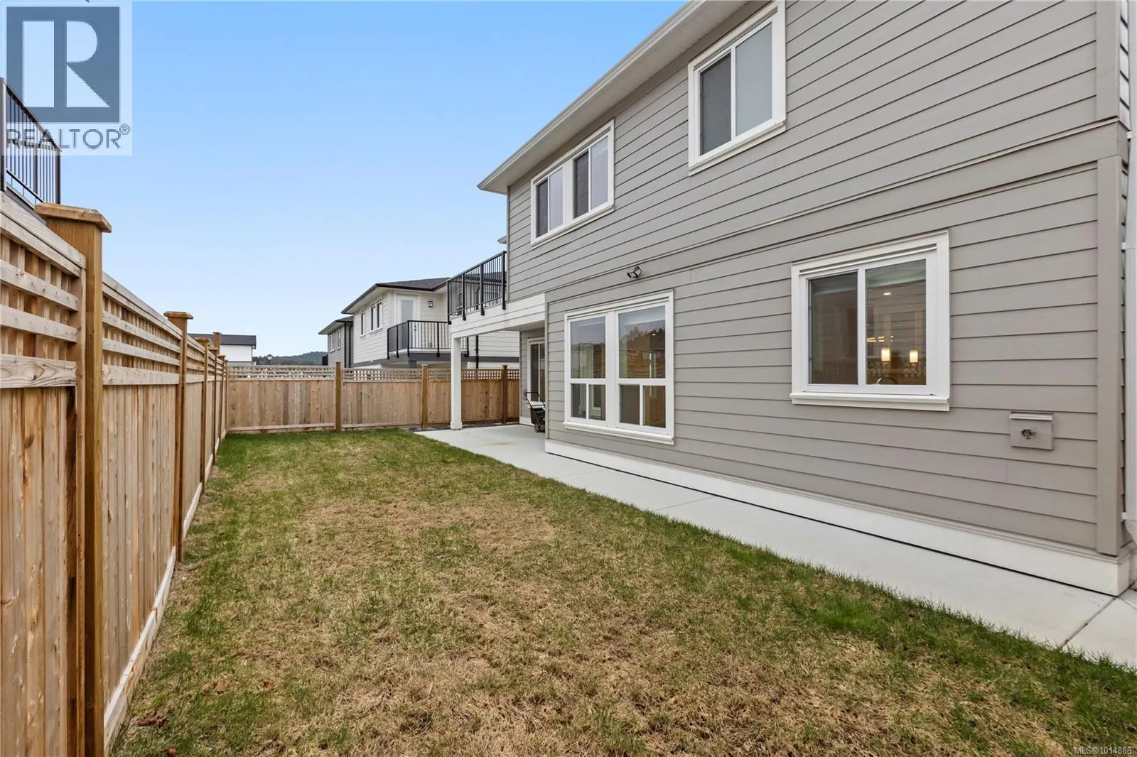 2354 Swallow Pl