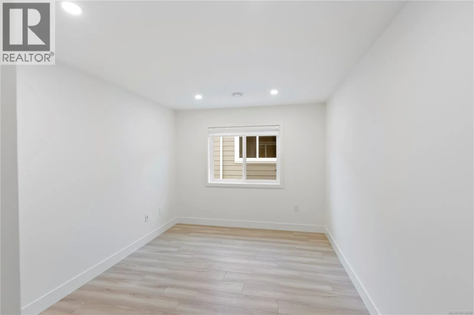 2354 Swallow Pl