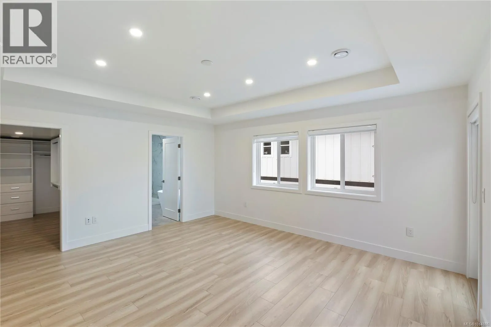 2354 Swallow Pl