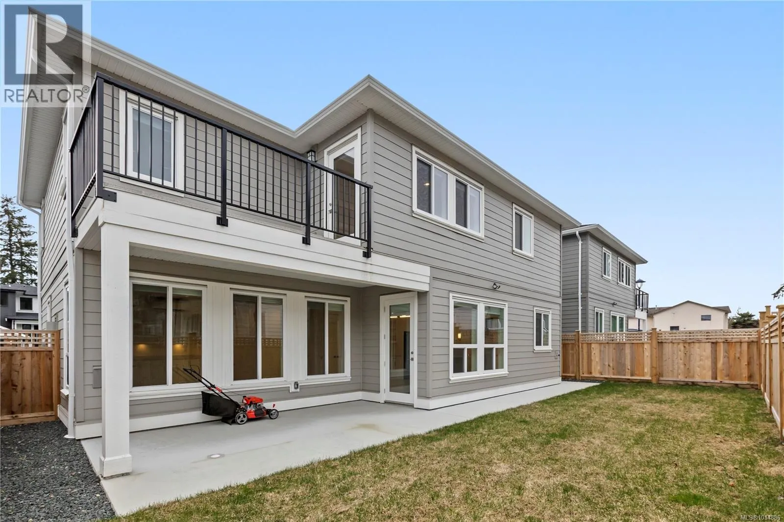 2354 Swallow Pl