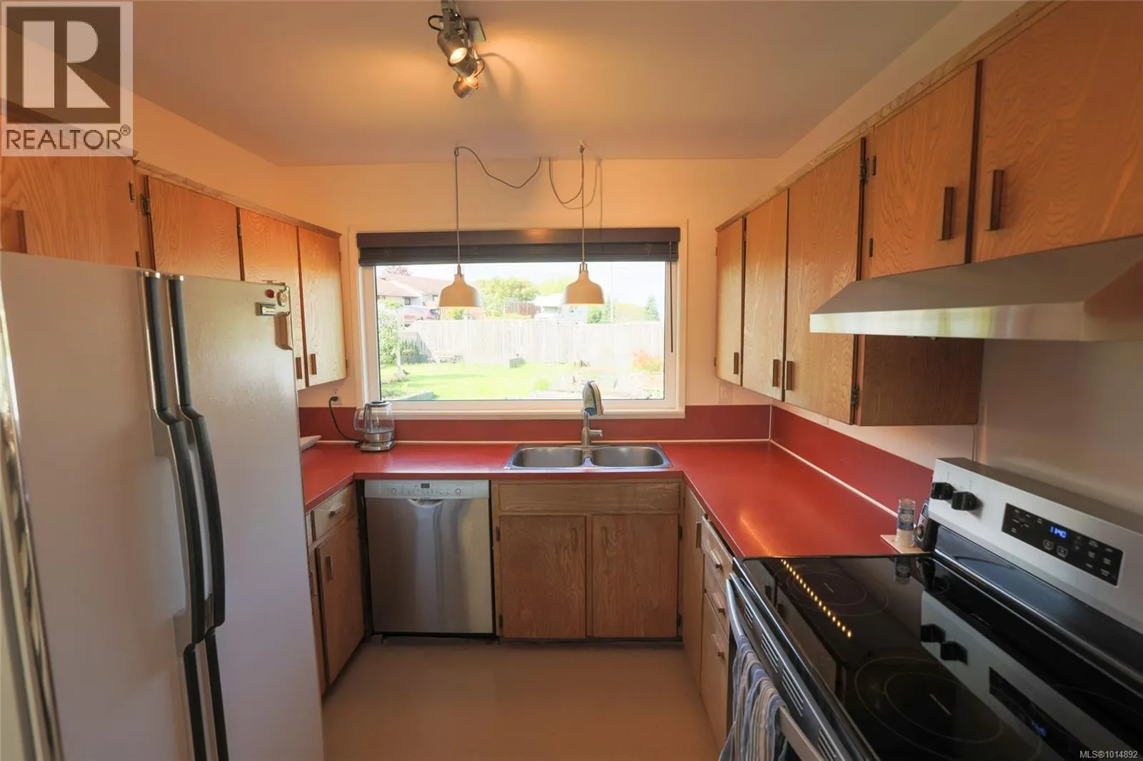 2515 Haddington Cres