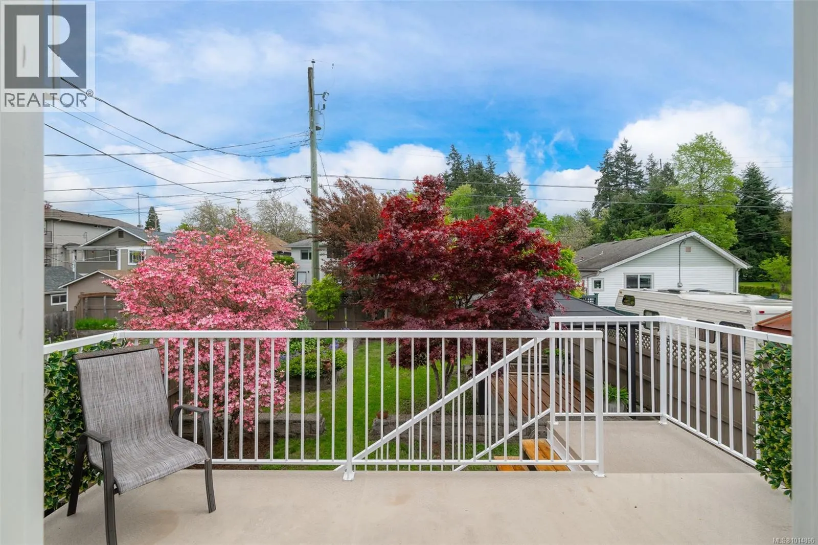 2575 2ND Ave