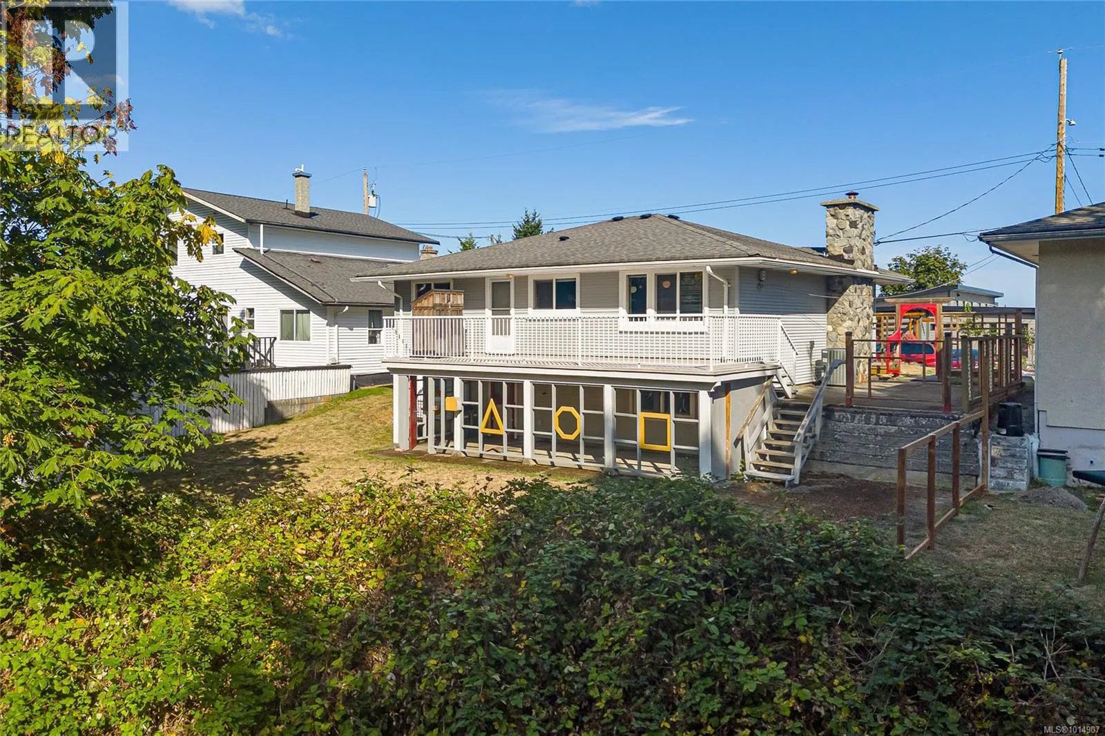 9992 Beach Dr