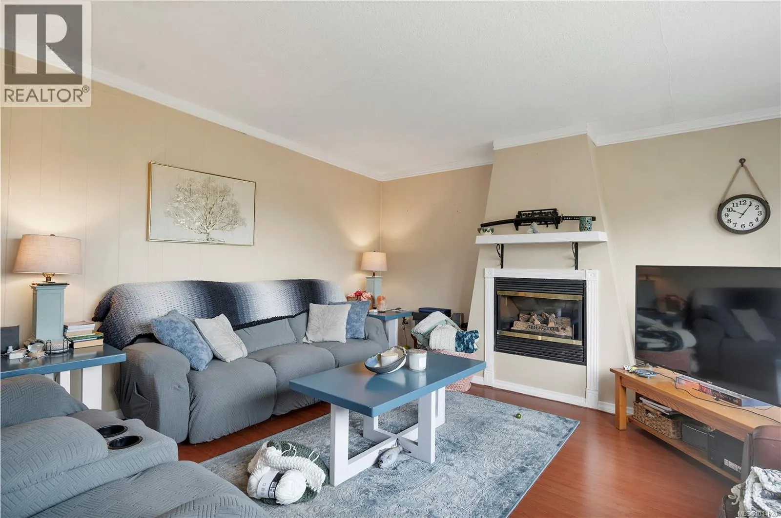 111 Petersen Rd S