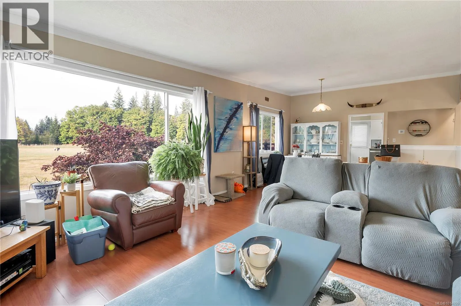 111 Petersen Rd S