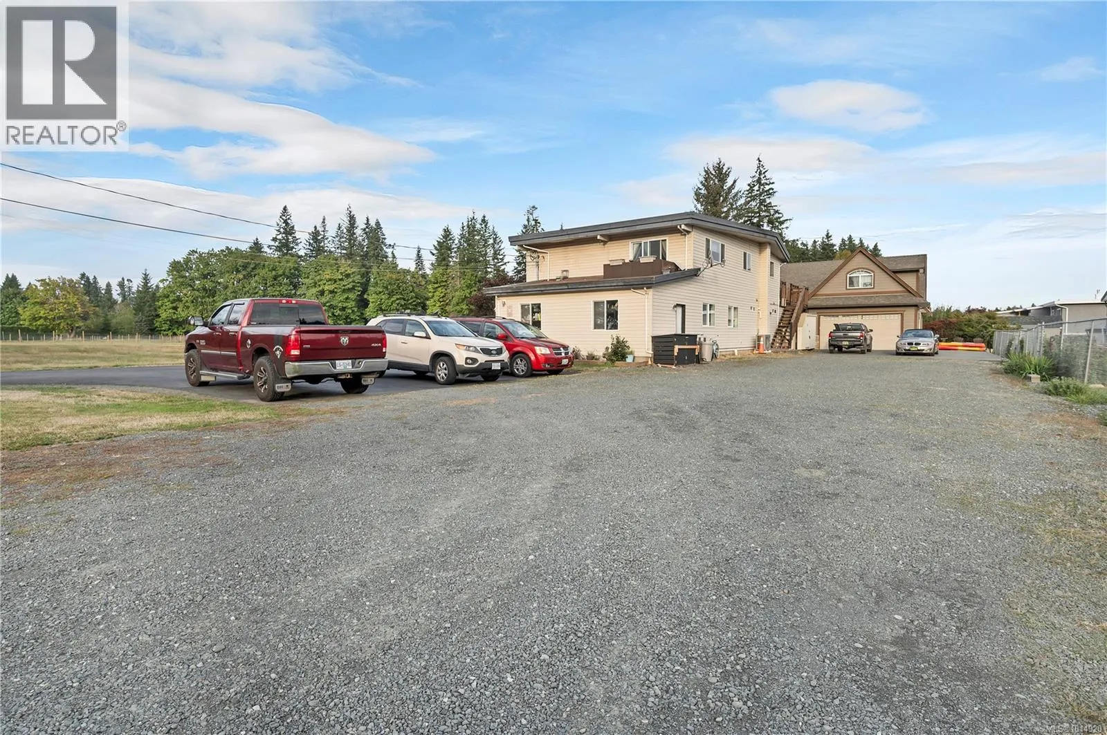 111 Petersen Rd S