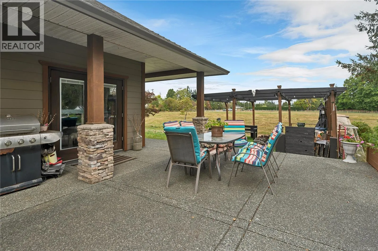 111 Petersen Rd S