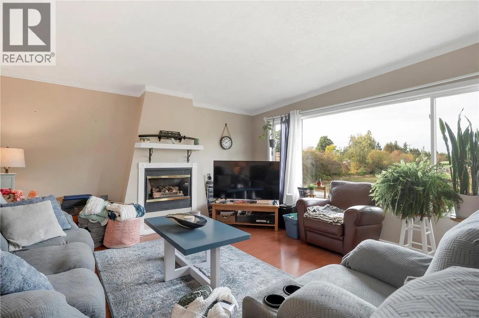 111 Petersen Rd S