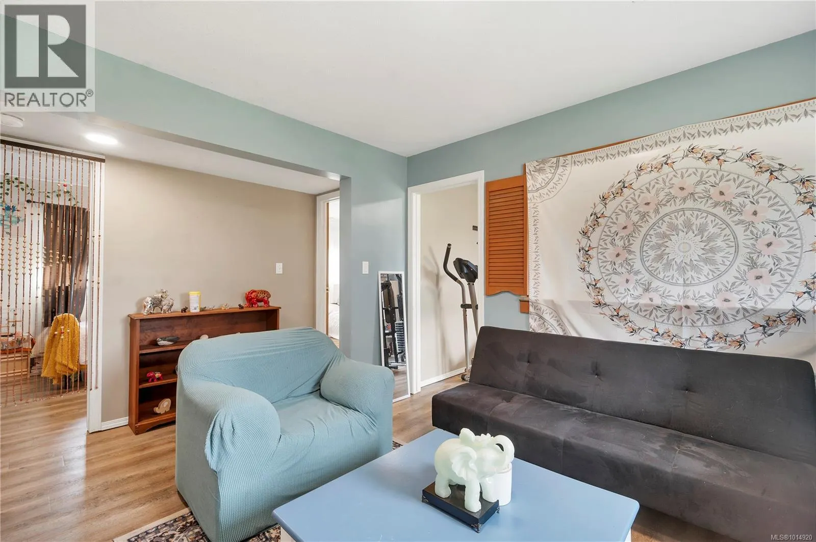 111 Petersen Rd S