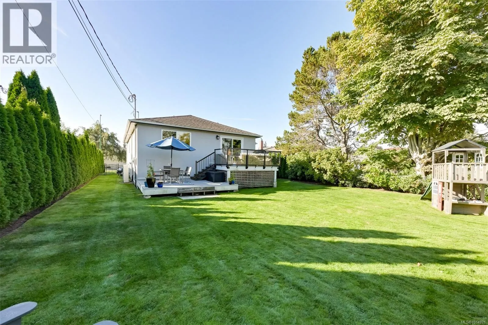 2240 Woodhouse Rd