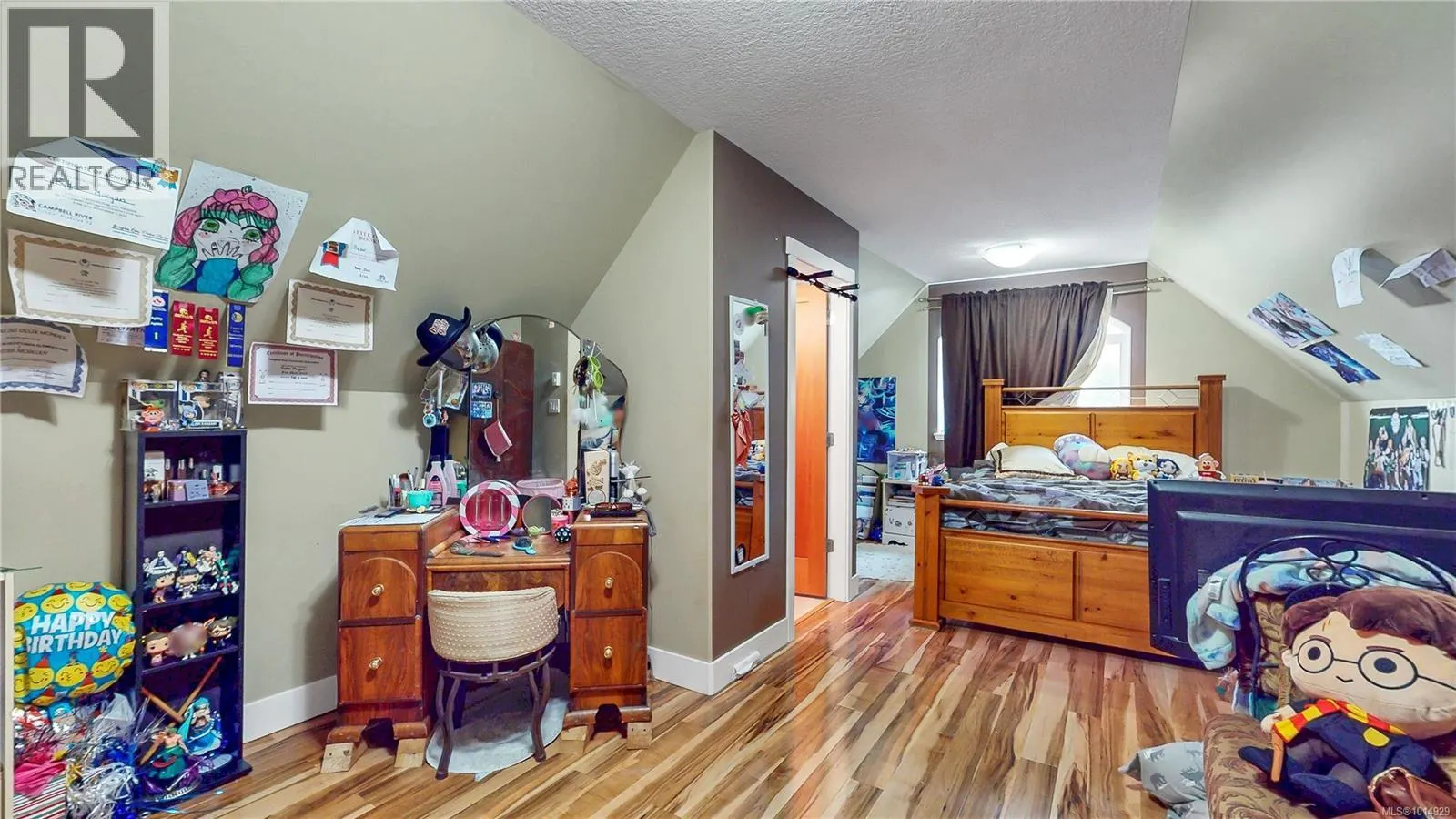 111 Petersen Rd S