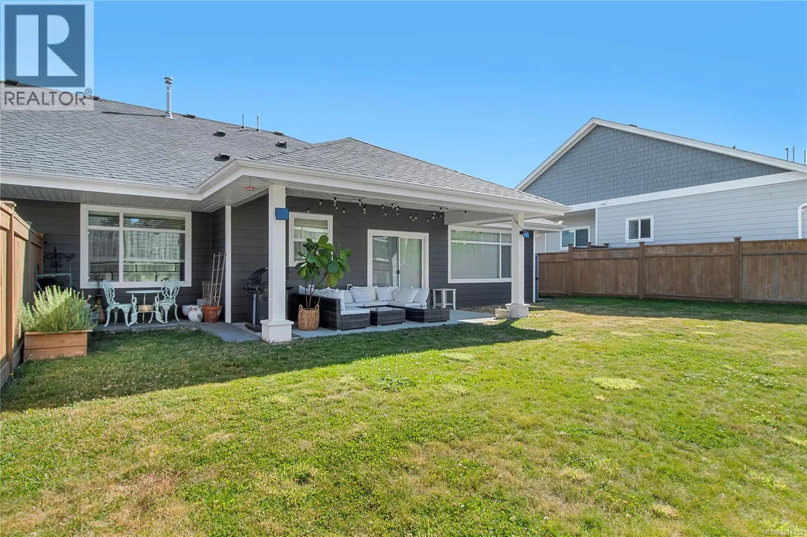 2 1580 Glen Eagle Dr