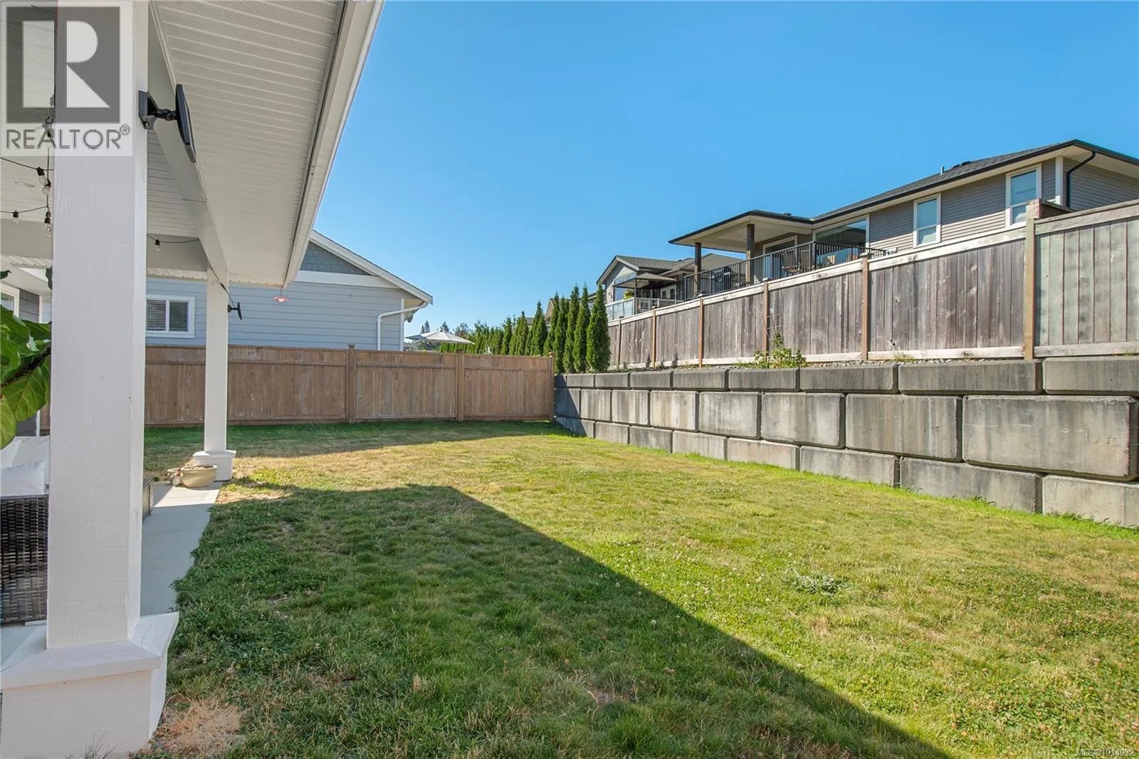2 1580 Glen Eagle Dr