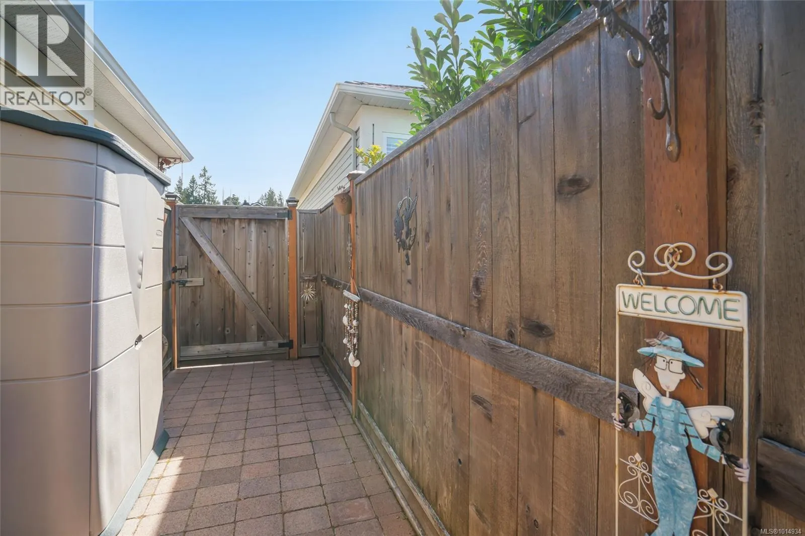 1299 Leeward Way