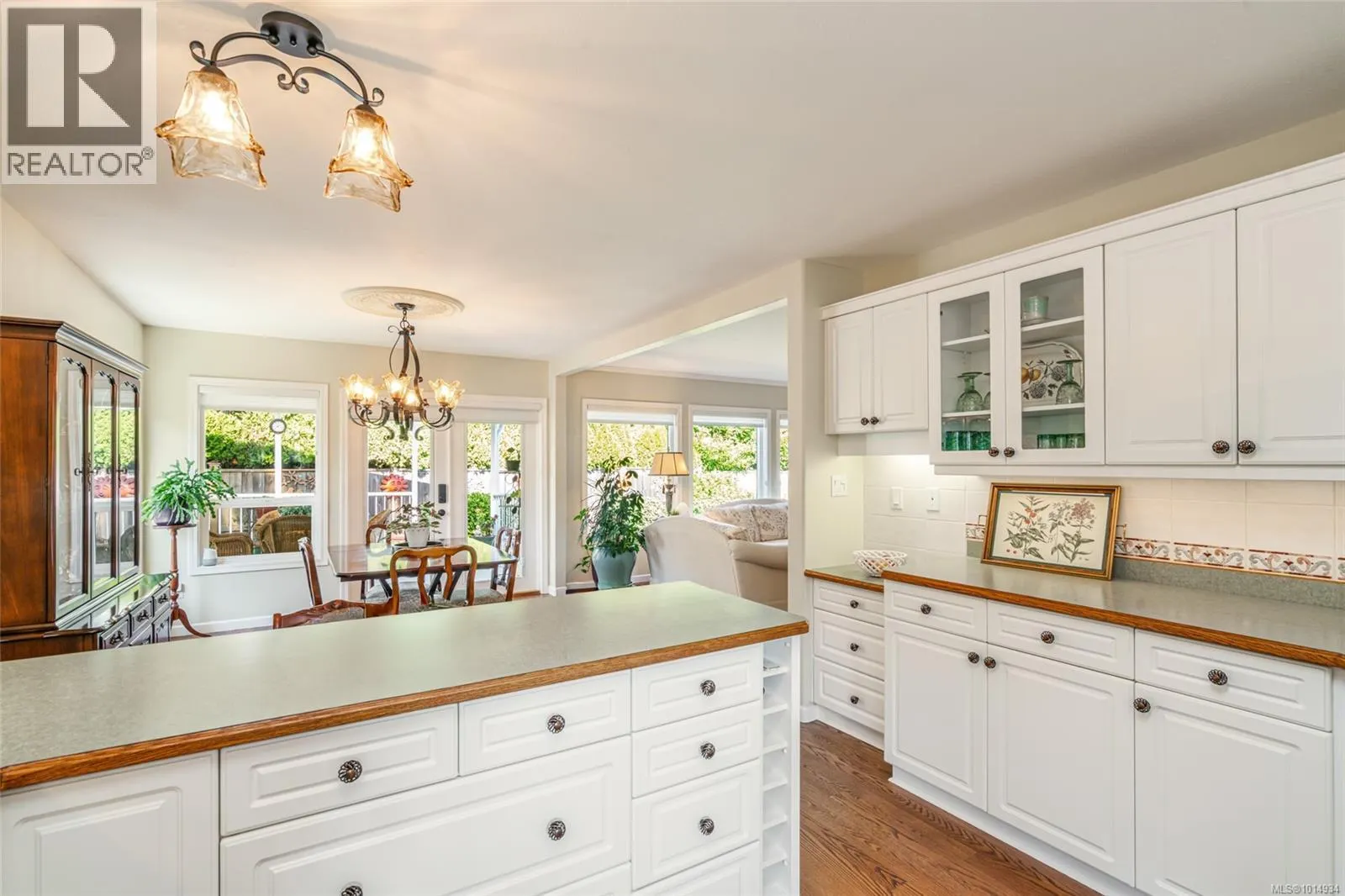 1299 Leeward Way