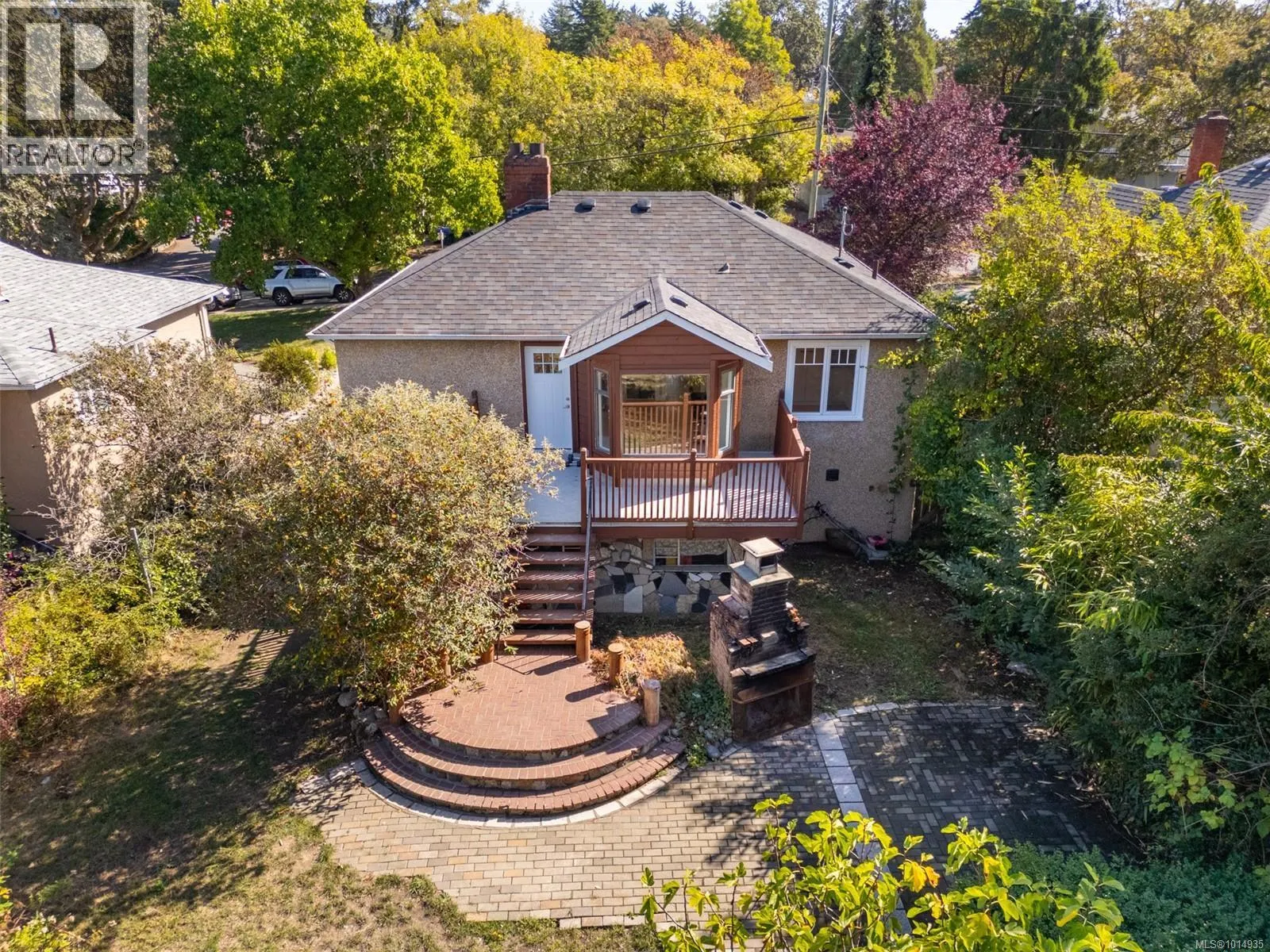 3276 Linwood Ave