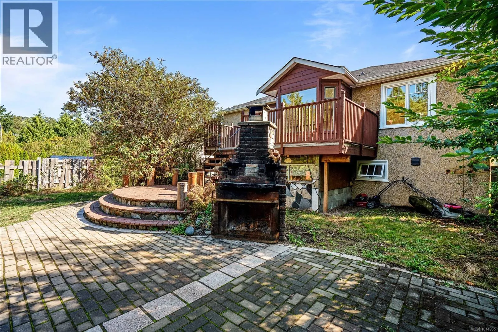 3276 Linwood Ave