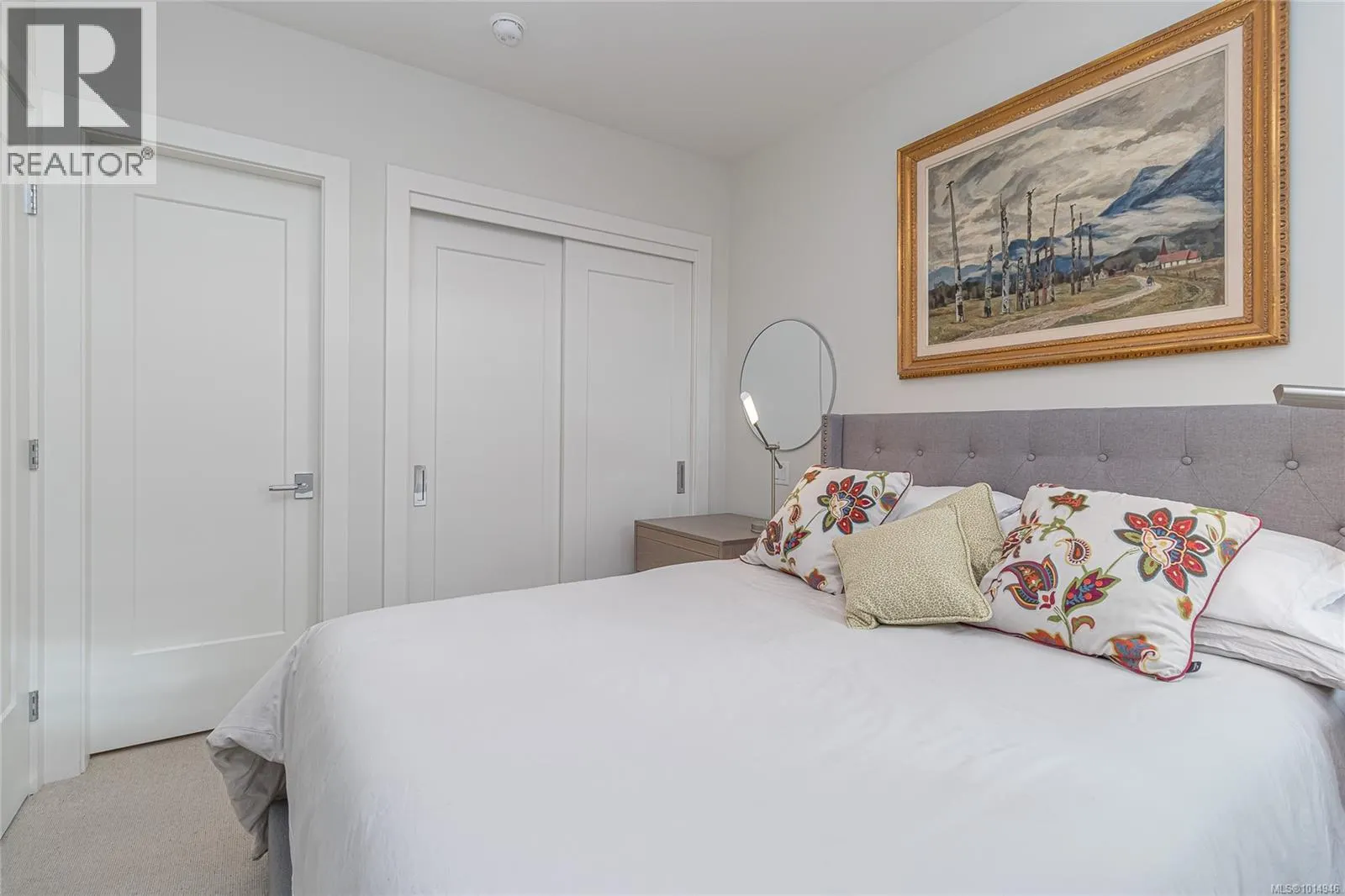 209 1916 Oak Bay Ave