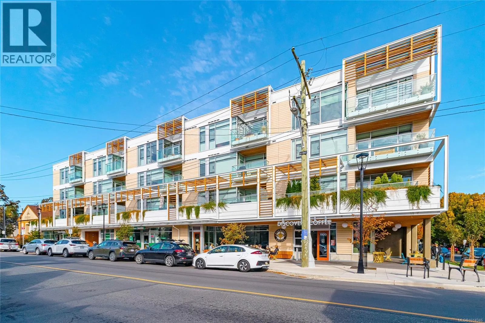 209 1916 Oak Bay Ave