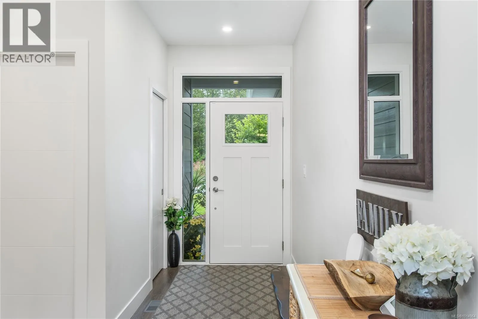 15 200 Nikola Rd