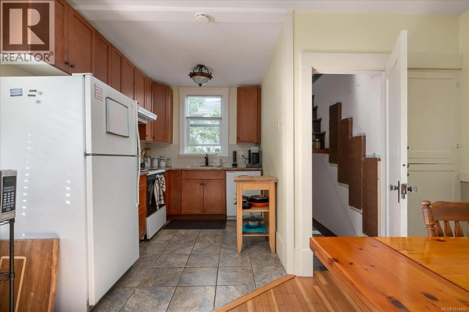 397 Machleary St