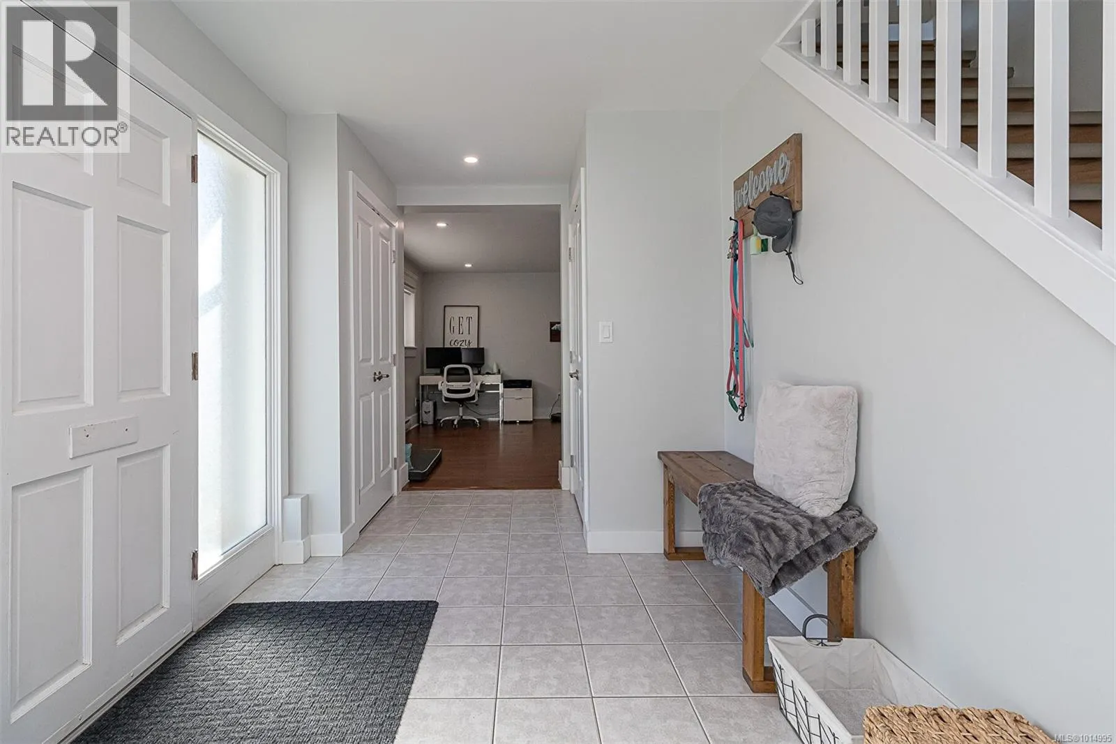 596 Peto Pl