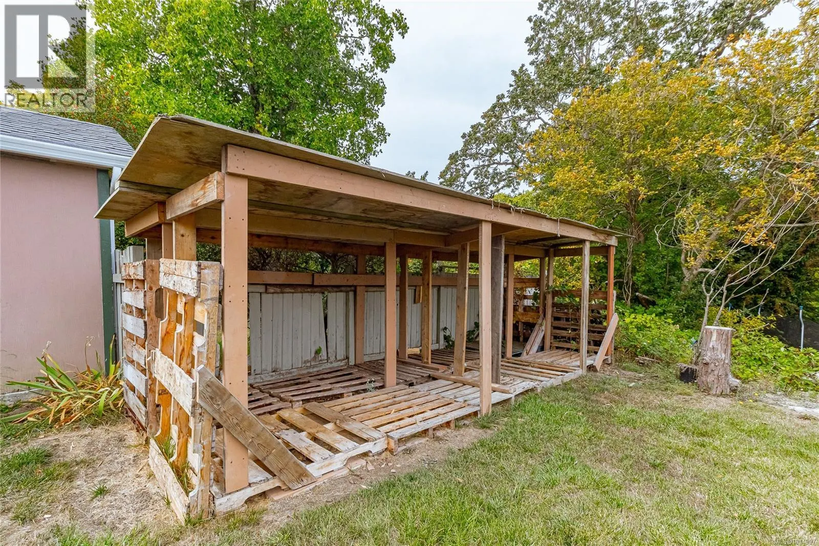 1124 Colville Rd