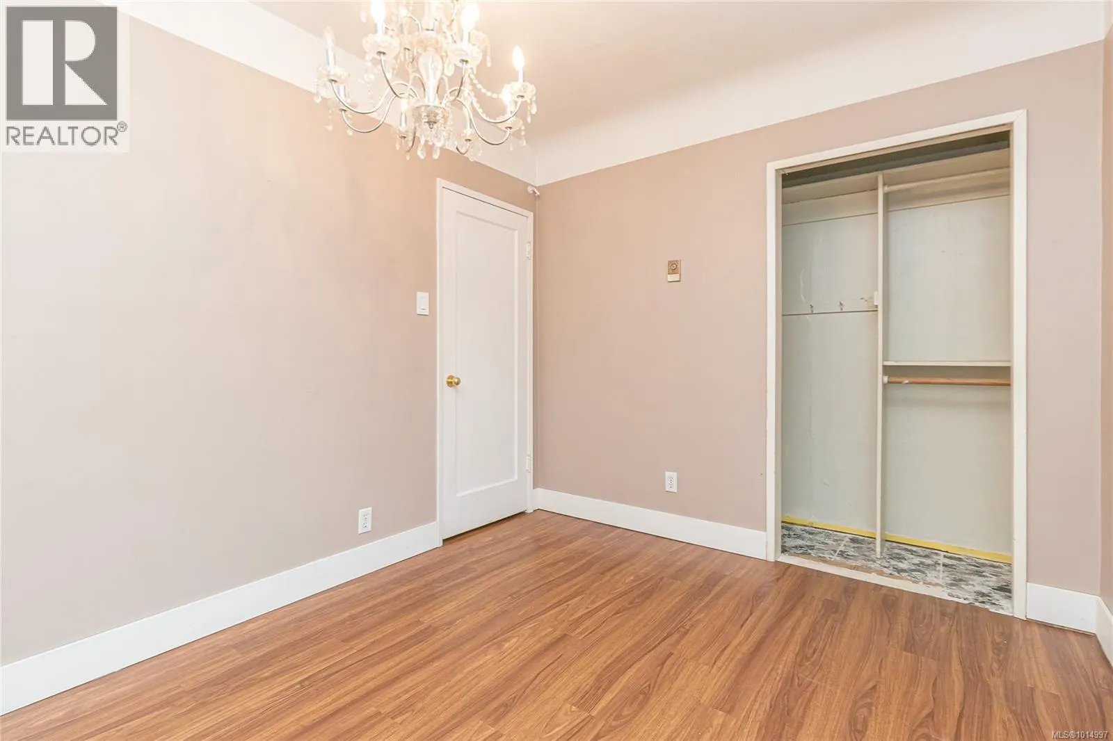 1124 Colville Rd