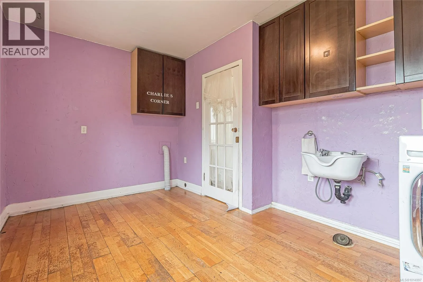 1124 Colville Rd