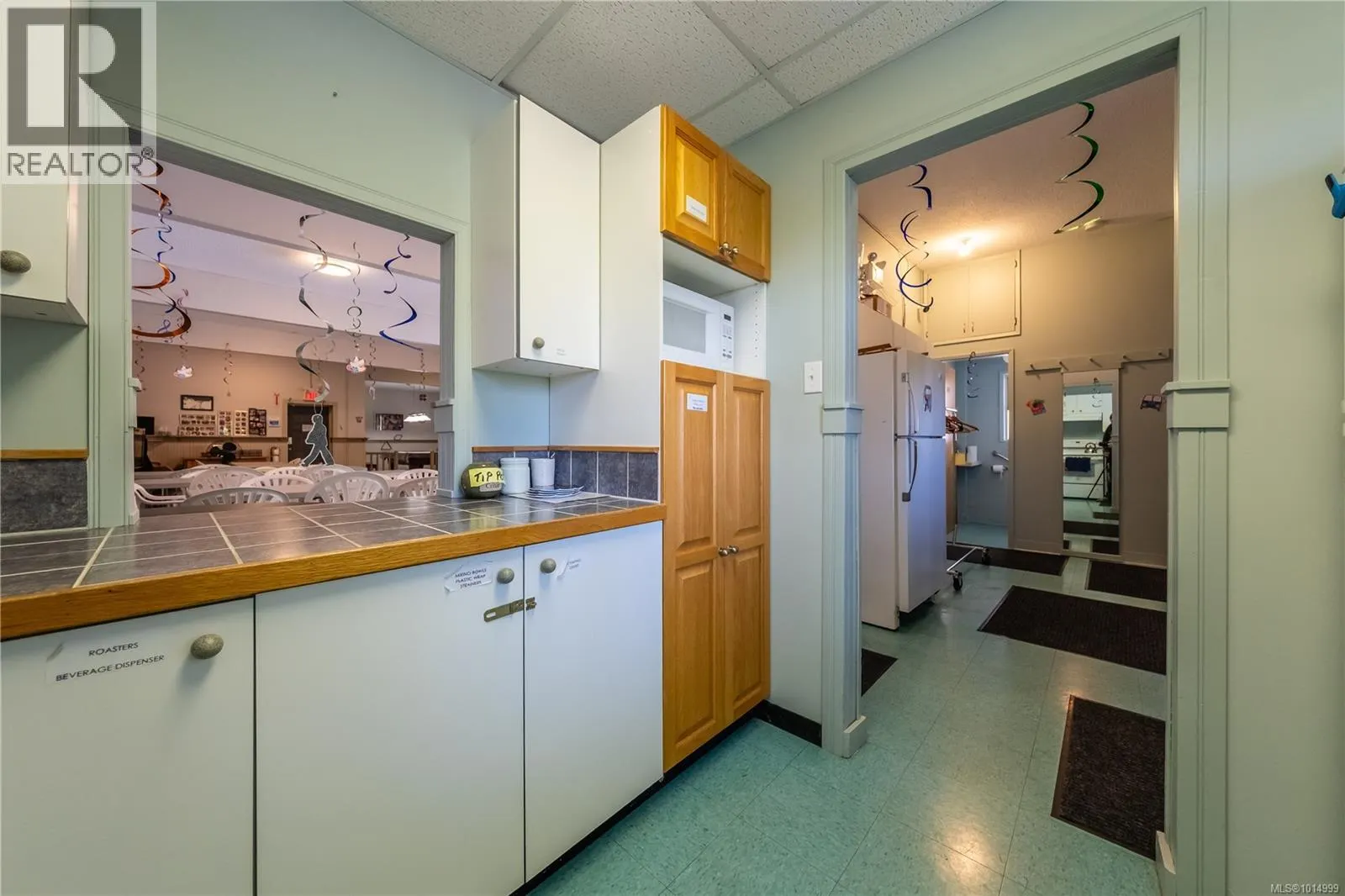 7 10980 Westdowne Rd