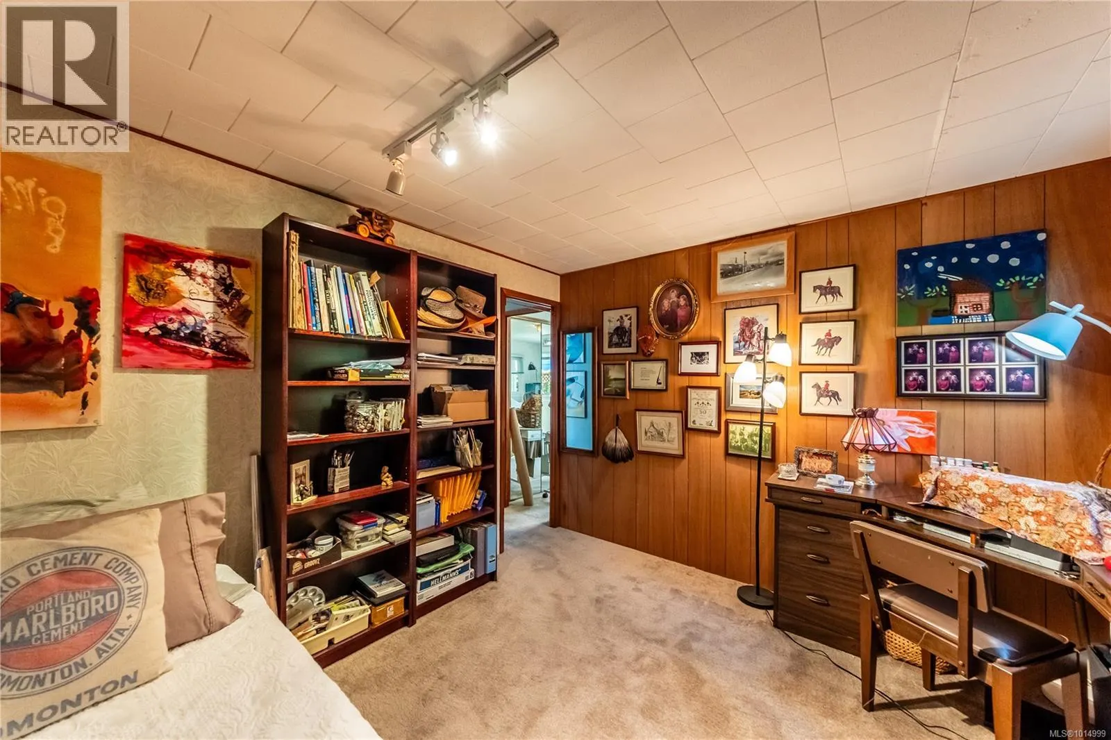 7 10980 Westdowne Rd