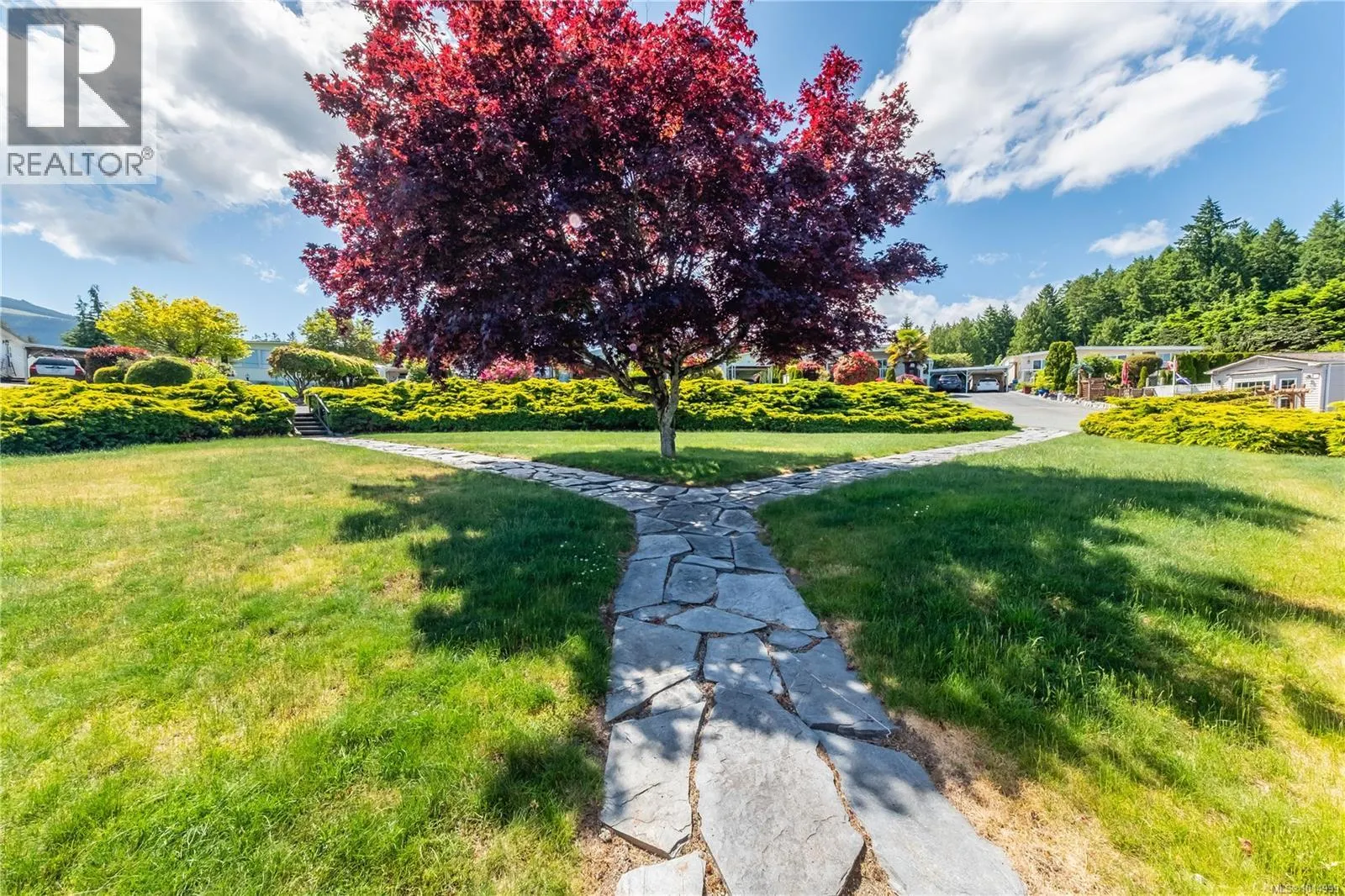 7 10980 Westdowne Rd