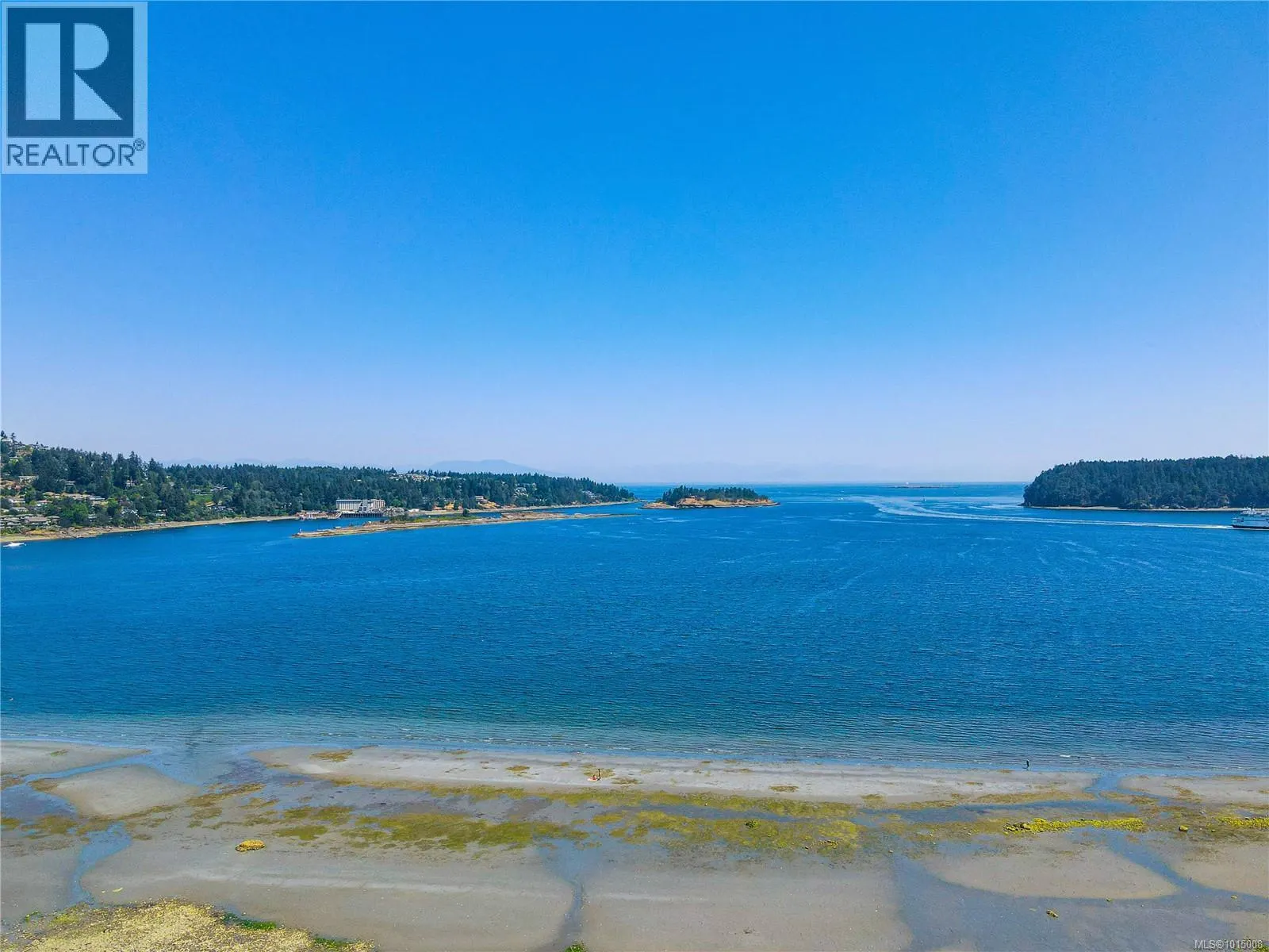 321 2562 Departure Bay Rd