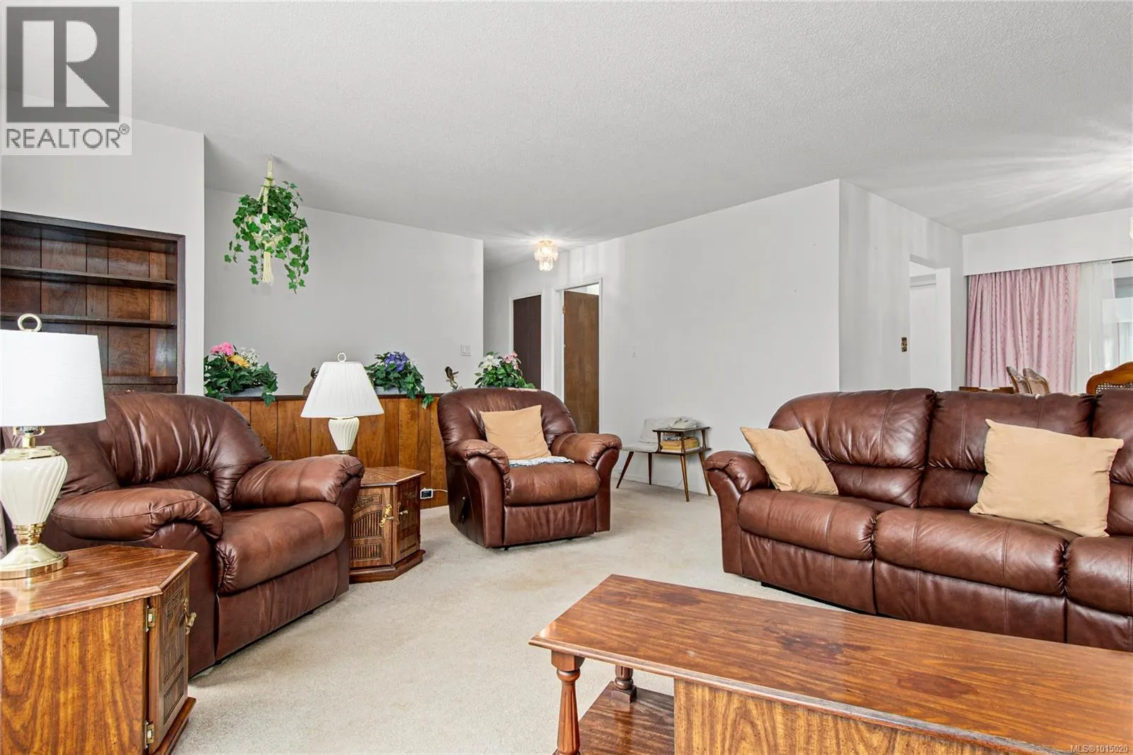 724 4Th Ave