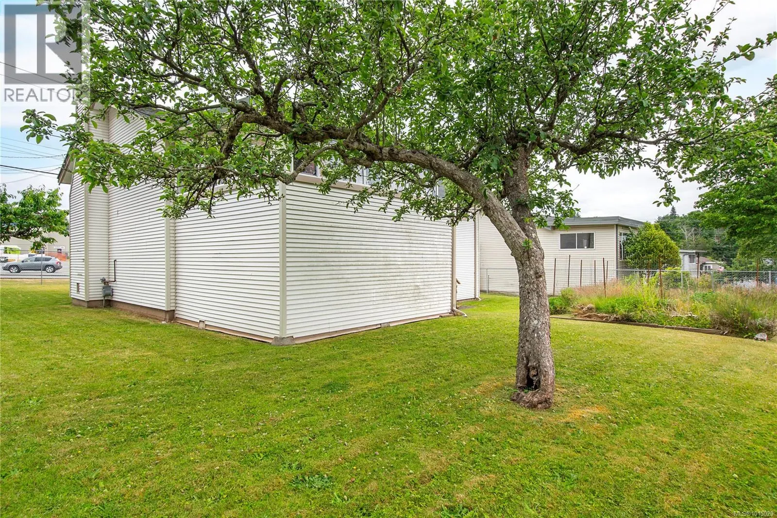 724 4Th Ave