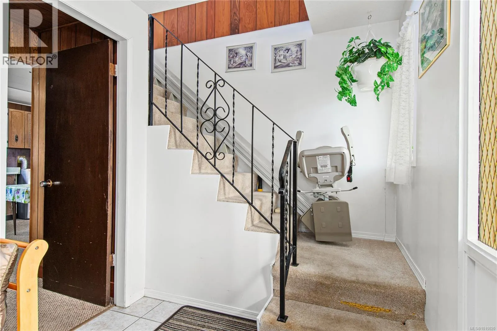 724 4Th Ave