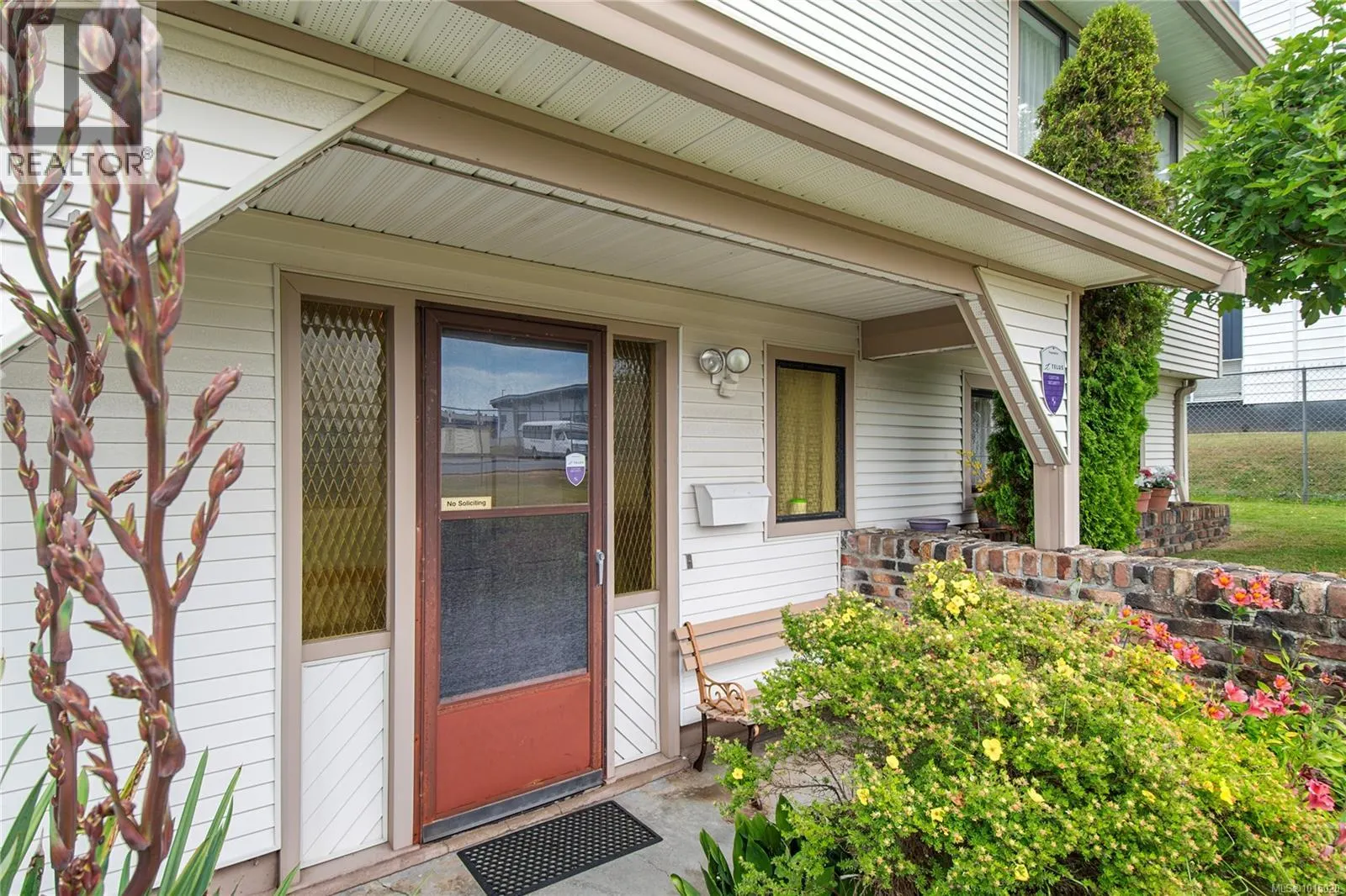 724 4Th Ave
