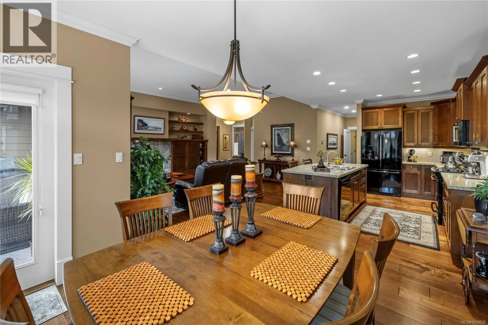 515 Eaglewood Crt