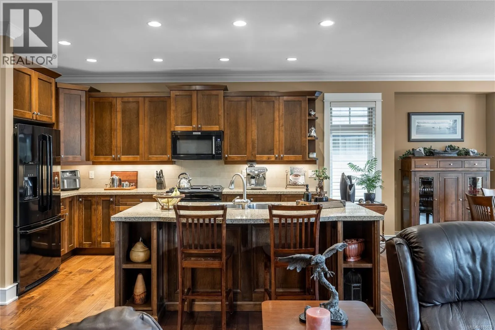 515 Eaglewood Crt