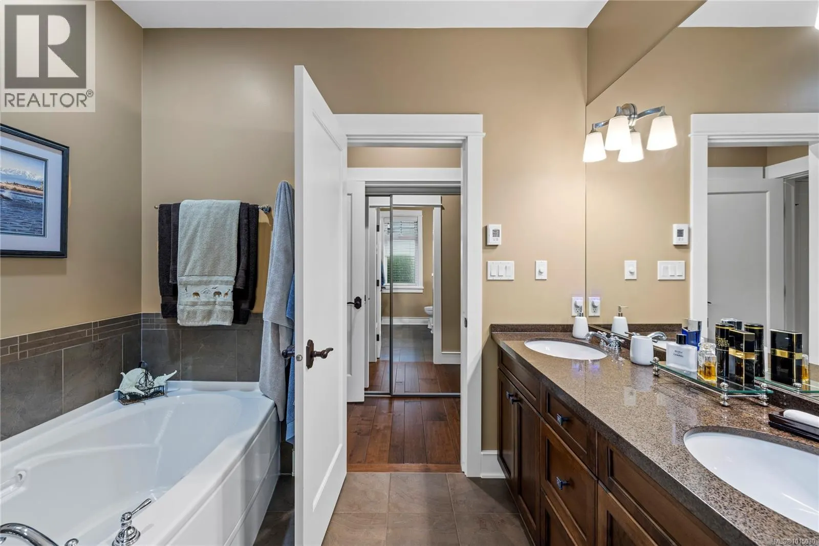 515 Eaglewood Crt