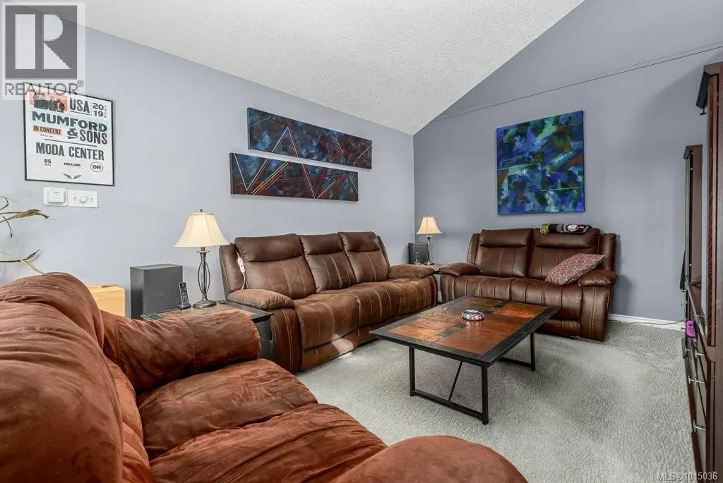 D 828 Washington Way