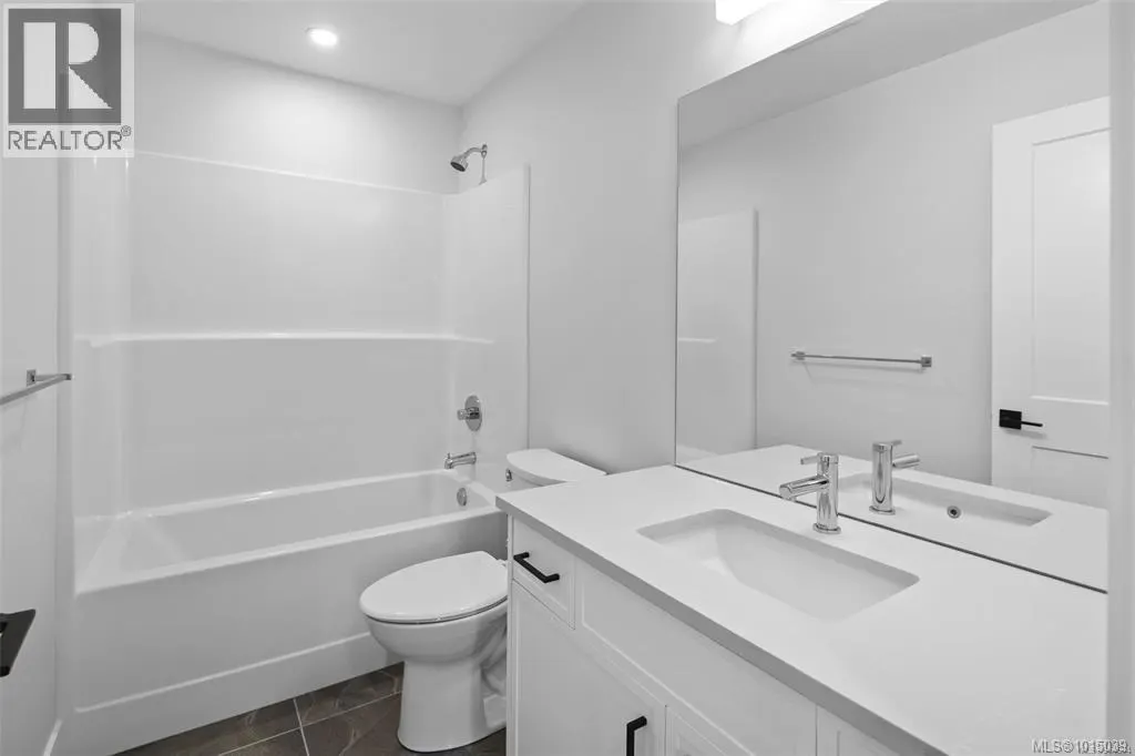 2267 Evelyn Lane