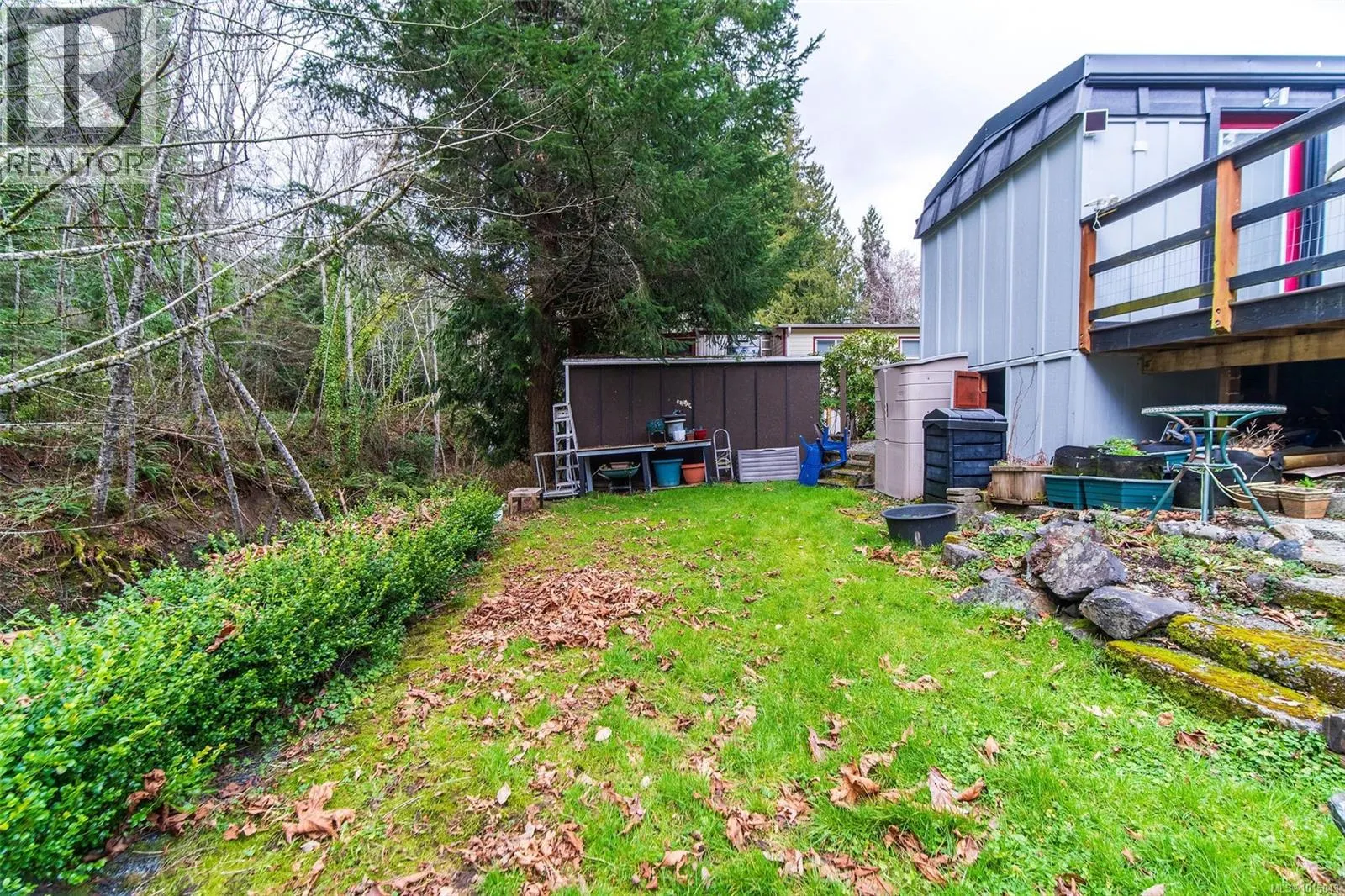 54 2587 Selwyn Rd