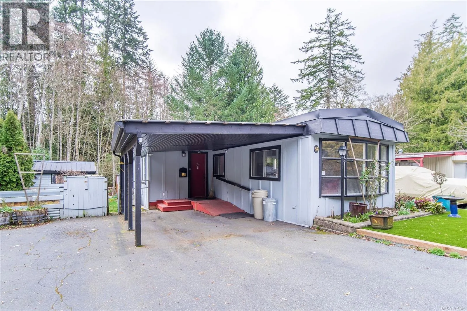 54 2587 Selwyn Rd
