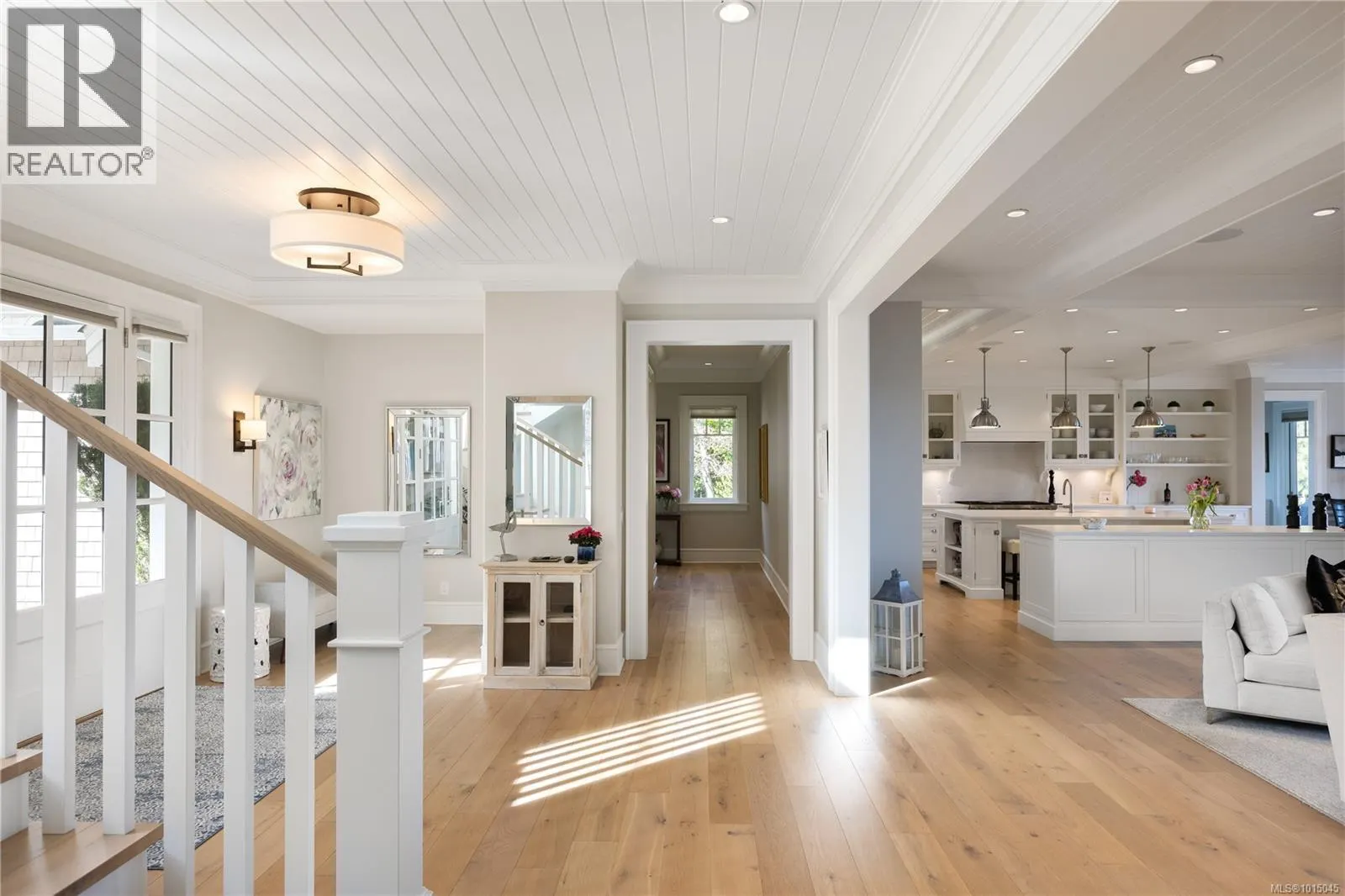 2616 Queenswood Lane