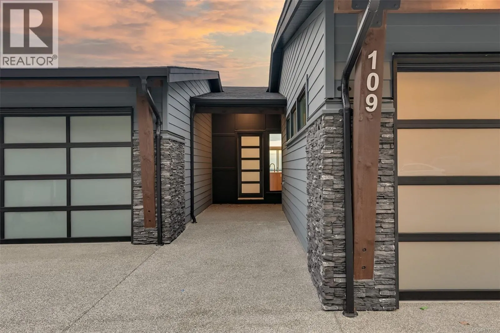 109 2332 Copper Rock Crt