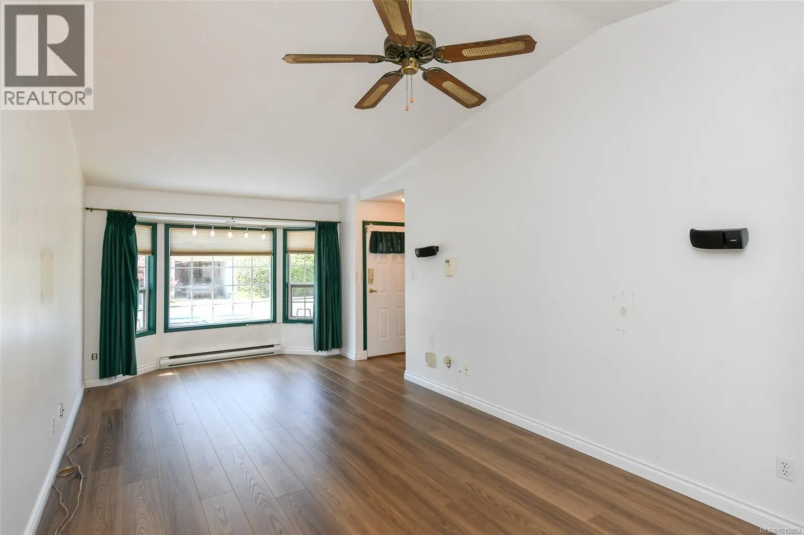 B 1250 Stewart Ave
