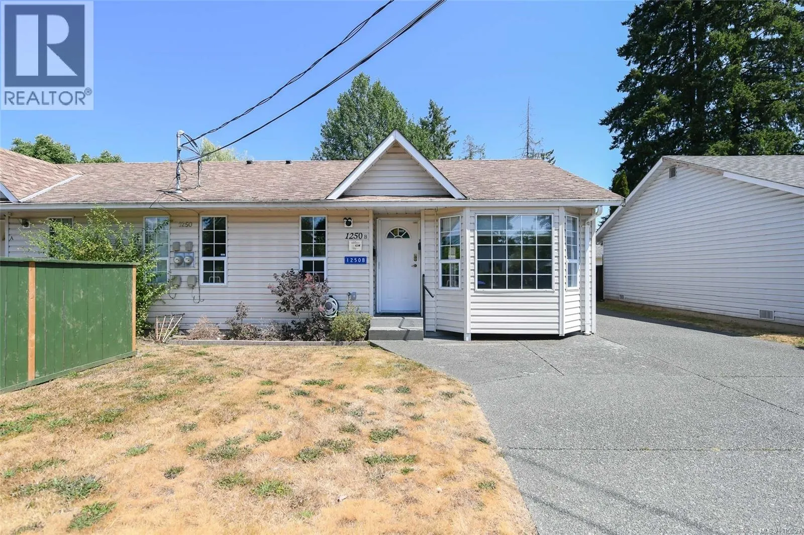B 1250 Stewart Ave