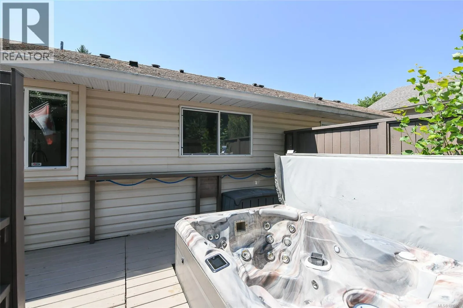 B 1250 Stewart Ave